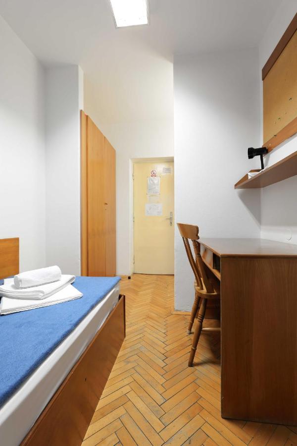 Rooms Studentsko Naselje Ivan Goran Kovacic Rijeka Eksteriør bilde